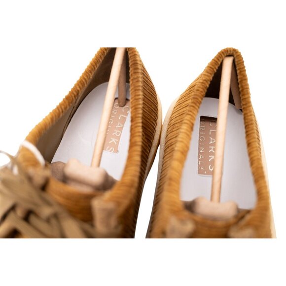 Clarks Tan Corduroy Sneakers - Picture 5 of 12